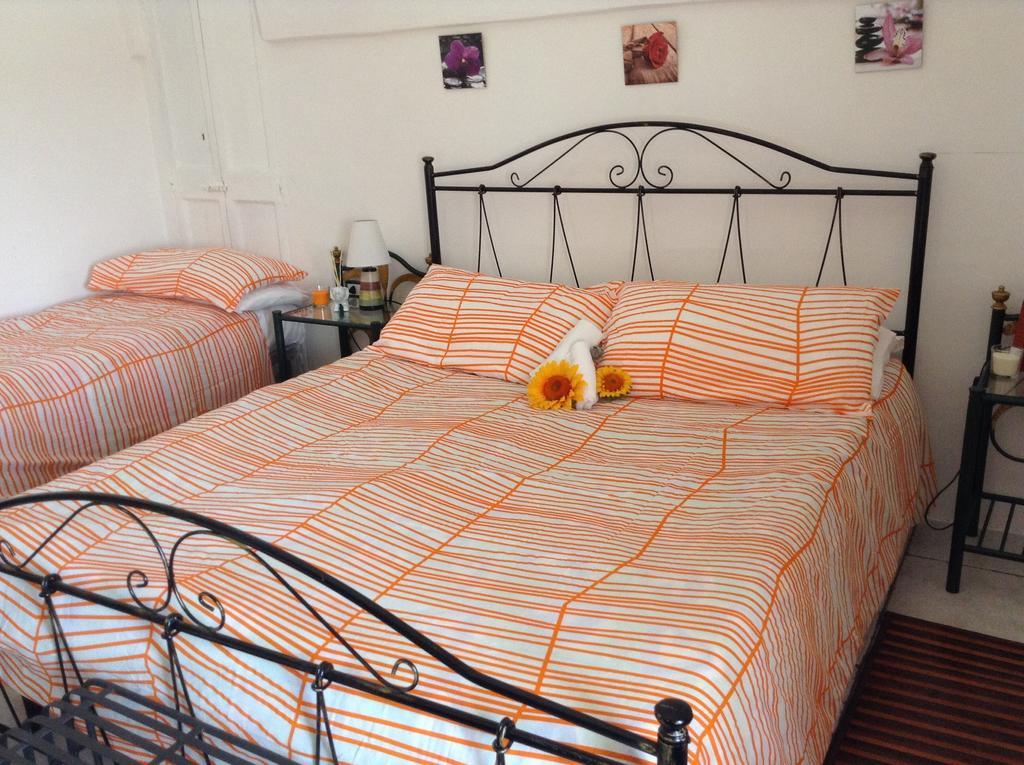 Masseria Nenetta Bed And Breakfast Монополи Стая снимка