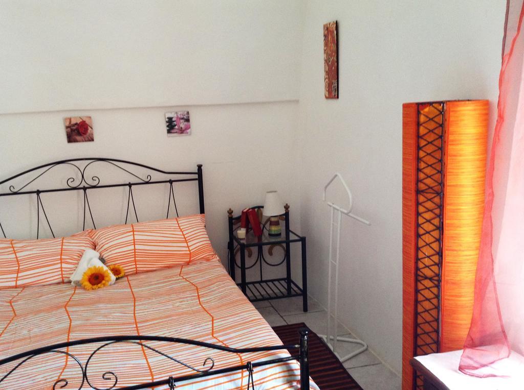 Masseria Nenetta Bed And Breakfast Монополи Екстериор снимка